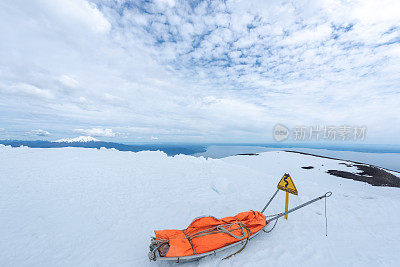 智利奥索尔诺火山的救生设备(Volcán Osorno)